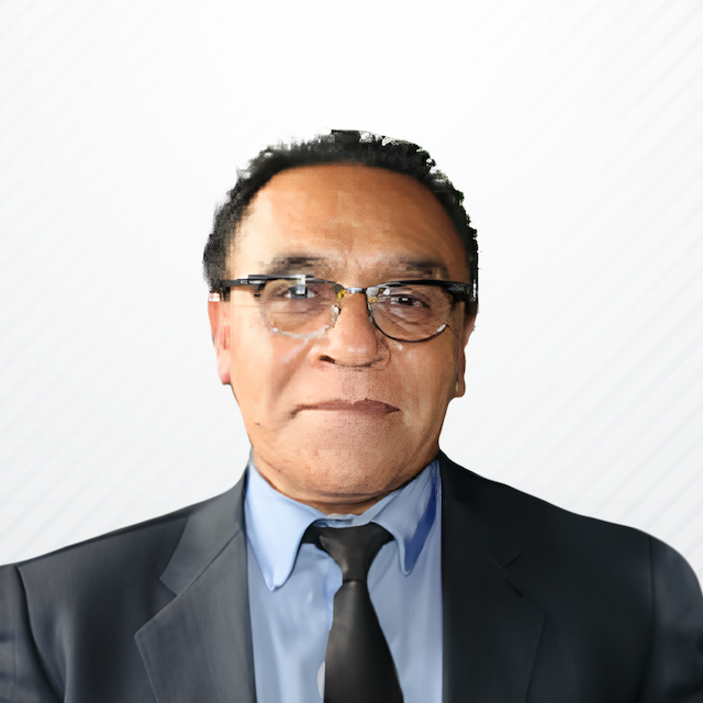 Dr. Rodolfo Cruz